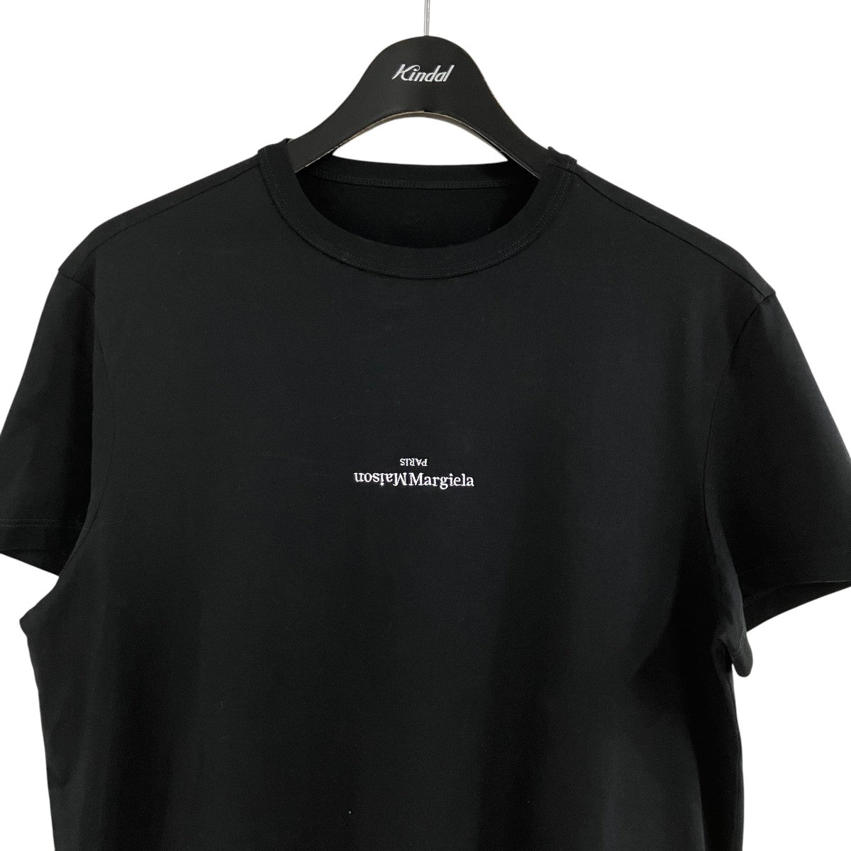 ロゴエンブロイダリーTシャツ