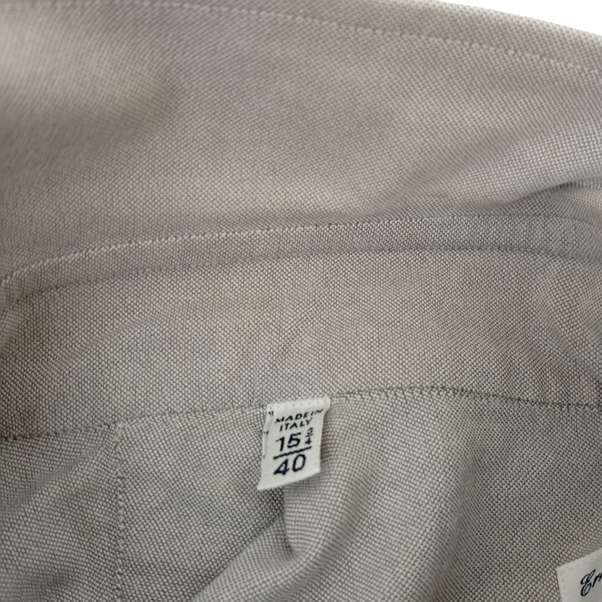 長袖シャツ