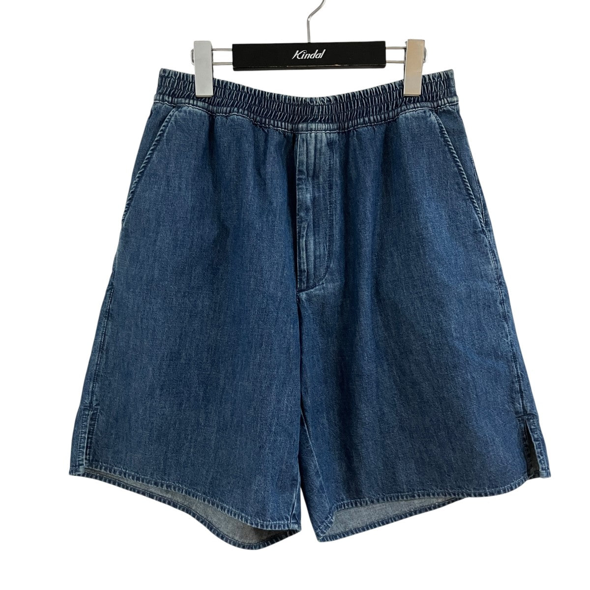 VALENTINO デニムショーツ 古着・中古-1枚目のアイテム画像