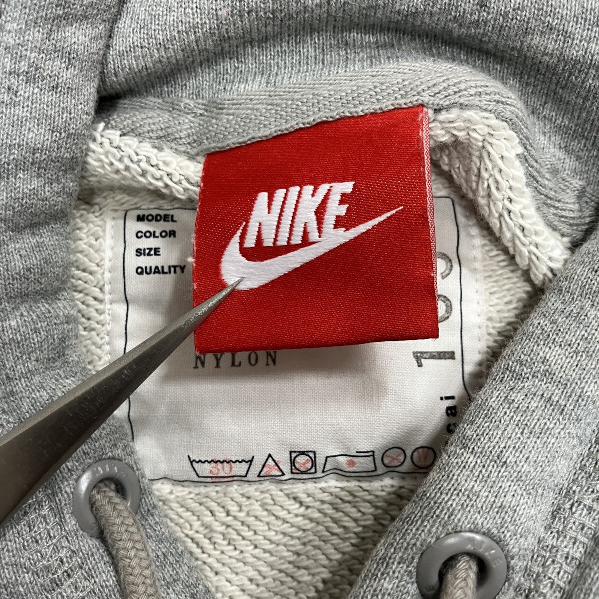 sacai×NIKE プルオーバーパーカー 古着・中古-5枚目のアイテム画像