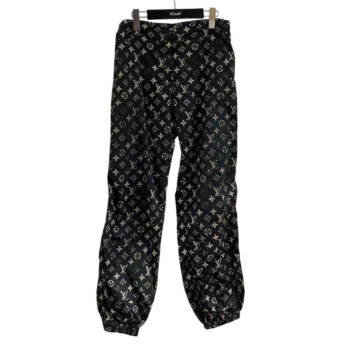 LOUIS VUITTON ステンシルエフェクト モノグラムジョギング ナイロンパンツ 古着・中古-1枚目のアイテム画像
