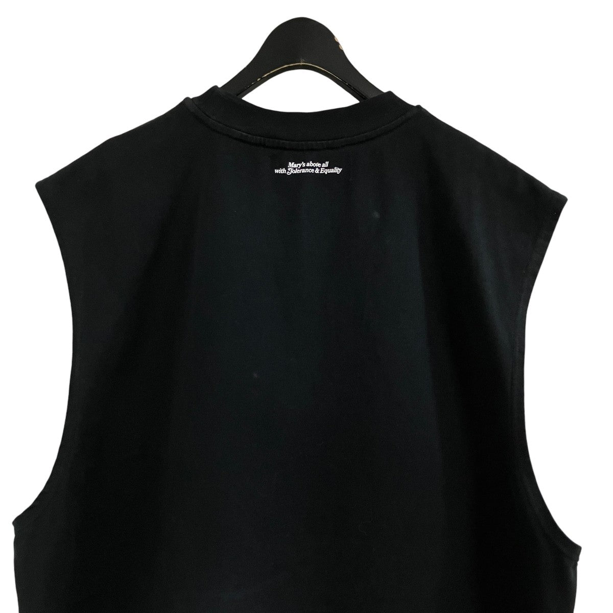 ノースリーブTシャツ