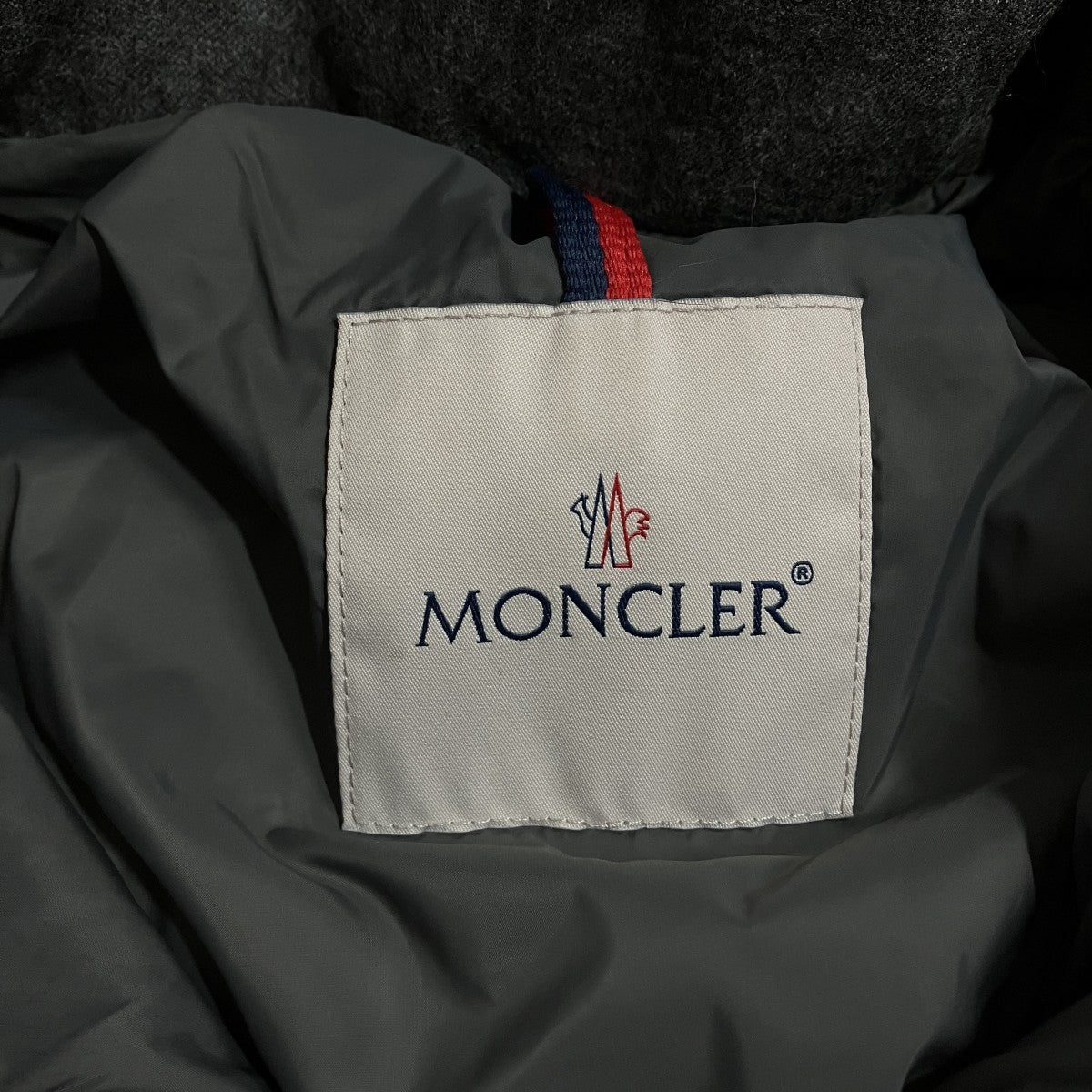 MONCLER ダウンジャケット 古着・中古-6枚目のアイテム画像