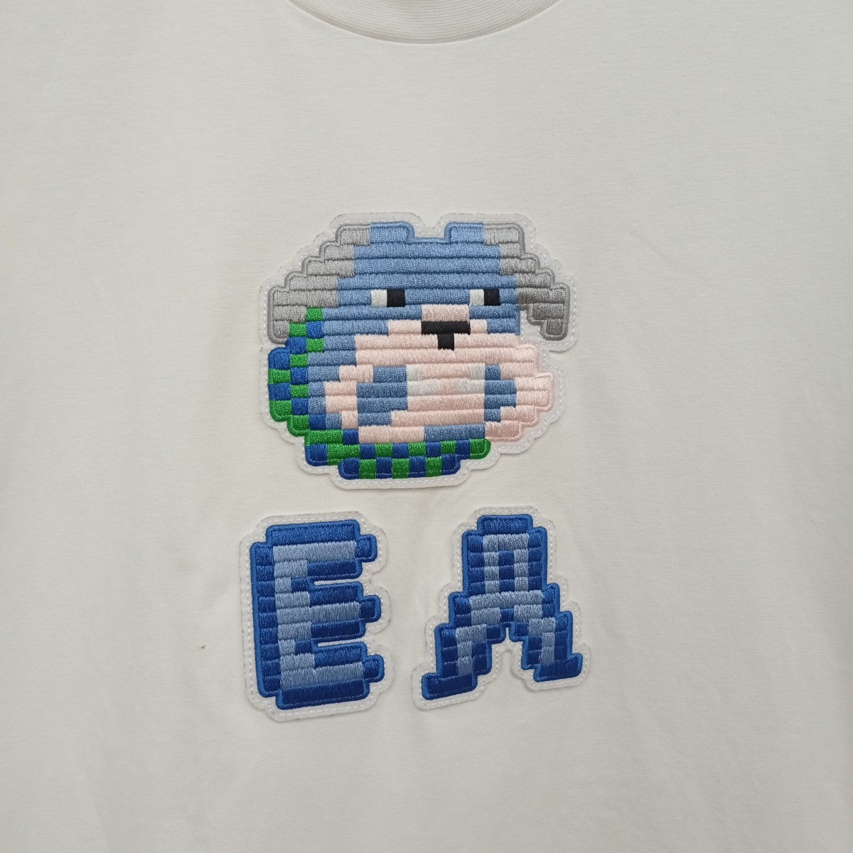 パッチTシャツ6R2T7K 2J4EZ