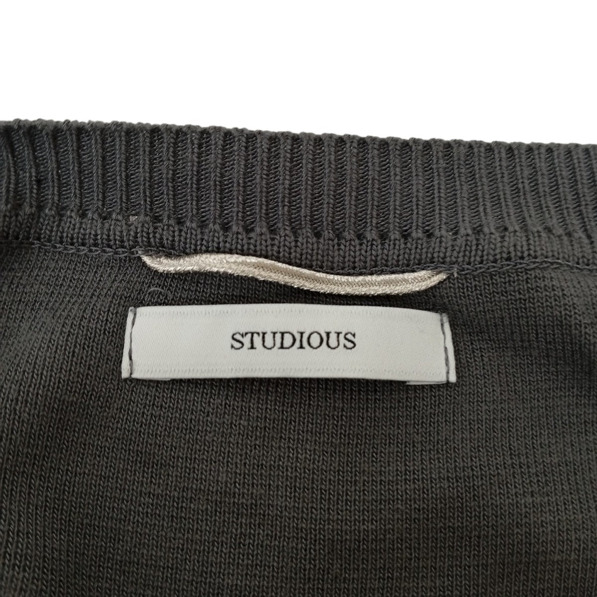 STUDIOUS Vネックニット116230007 古着・中古-4枚目のアイテム画像