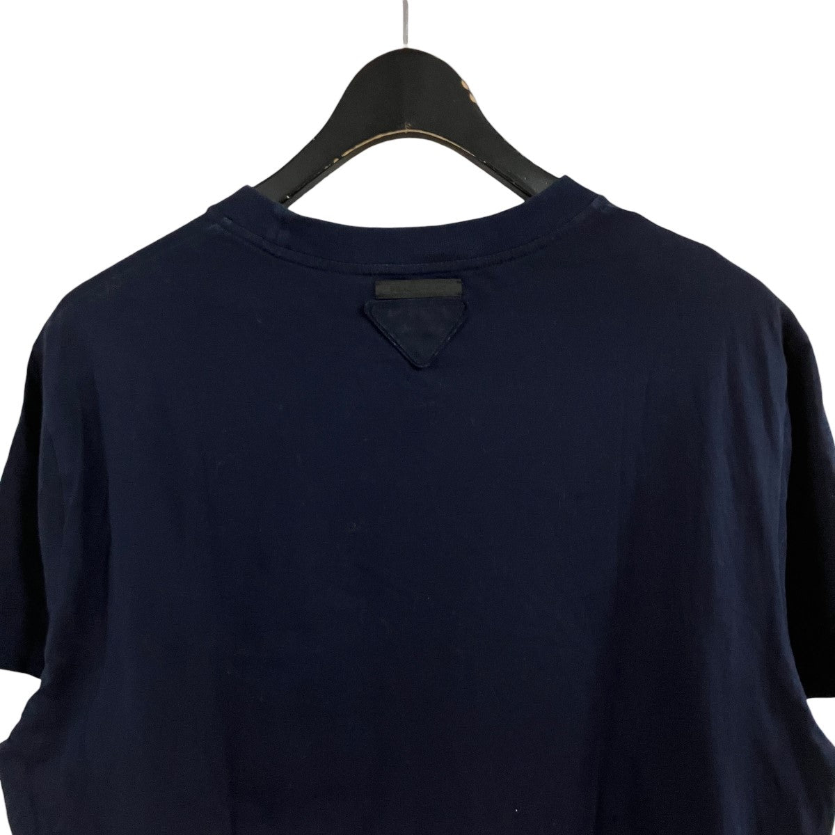 バックトライアングルロゴＴシャツ