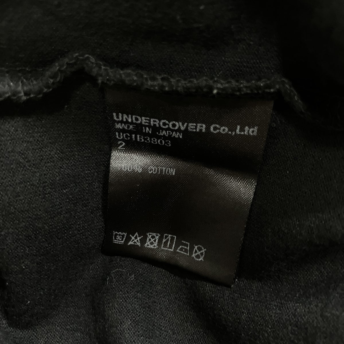 バックプリントTシャツ
