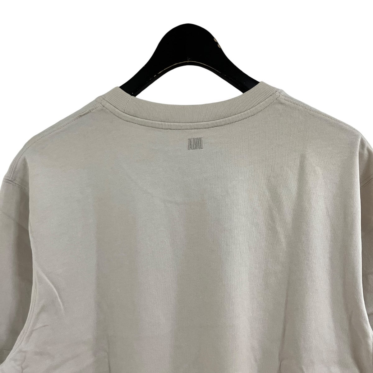 ハートロゴエンボスTシャツ