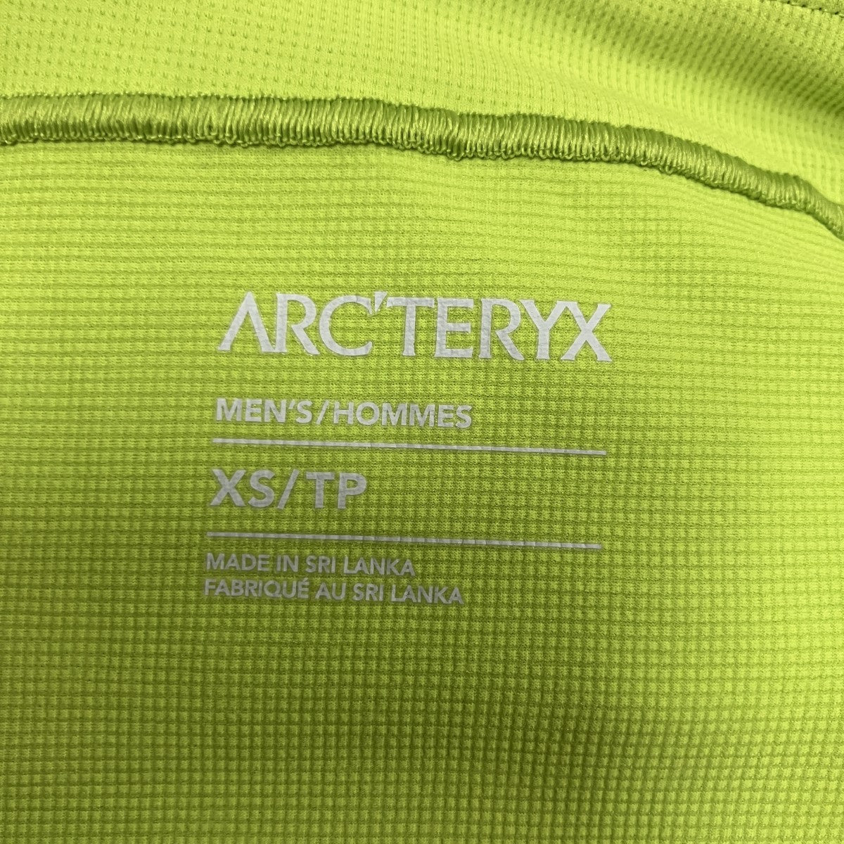 モックネックカットソー