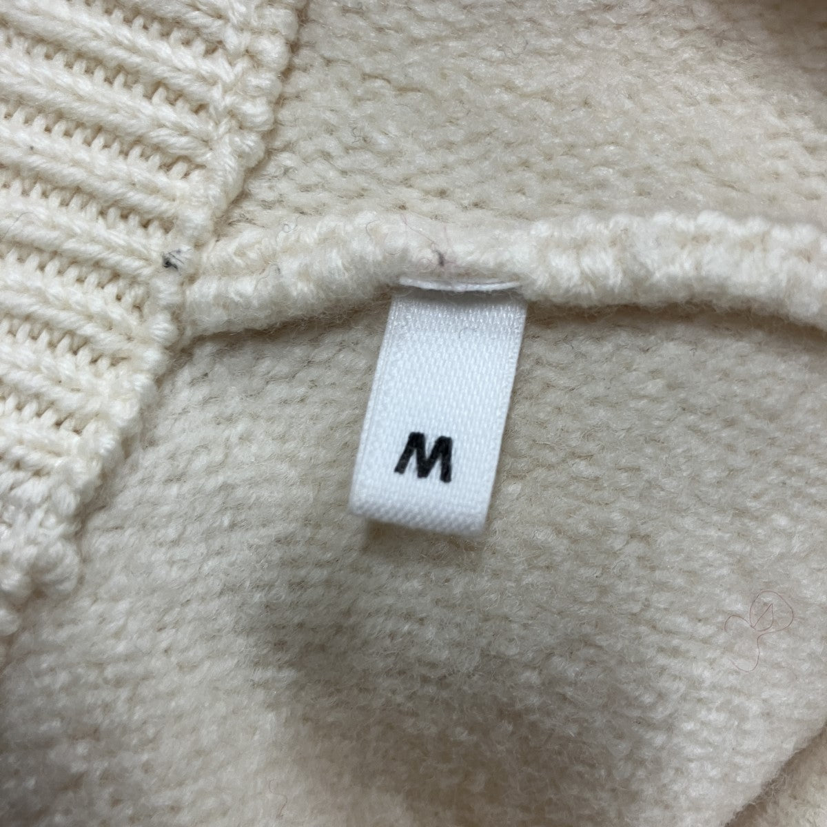 AMI Alexandre Mattiussi ハートロゴニットセーター 古着・中古-5枚目のアイテム画像