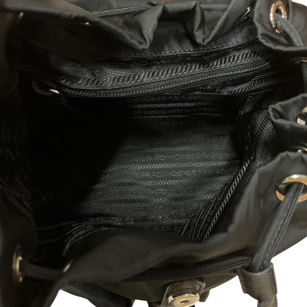 PRADA ナイロンバックパック 古着・中古-6枚目のアイテム画像