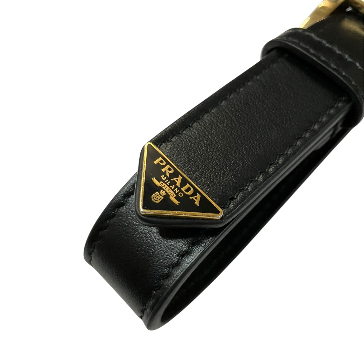 PRADA トライアングルロゴレザーキーホルダー 古着・中古-6枚目のアイテム画像
