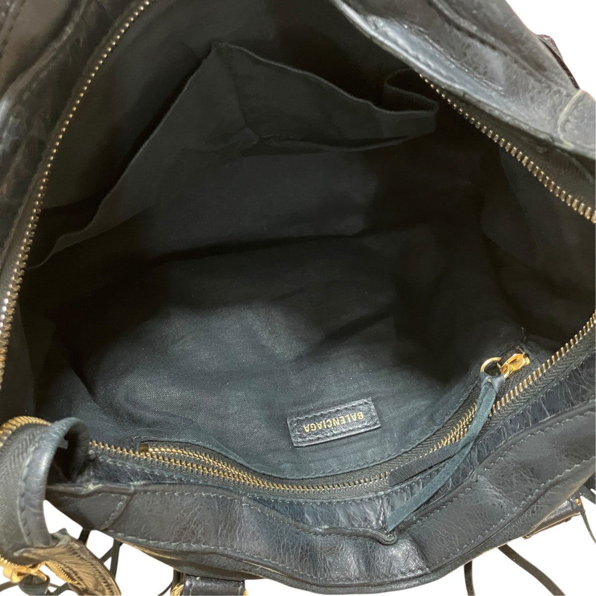 クラシック シティ XS レザーショルダーバッグ