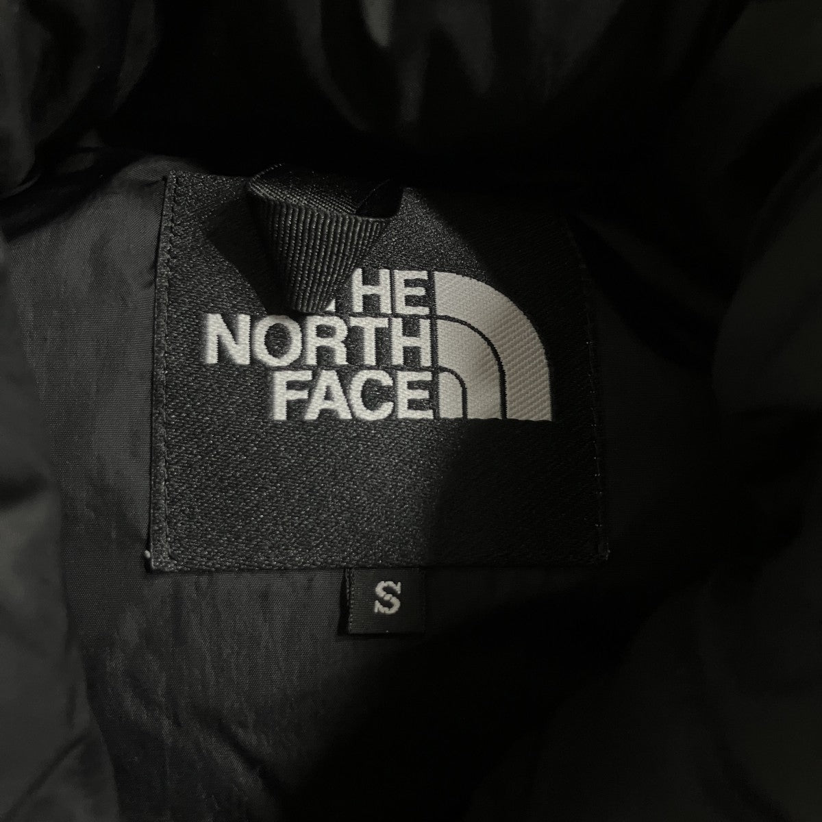 THE NORTH FACE ヌプシダウンベスト 古着・中古-5枚目のアイテム画像