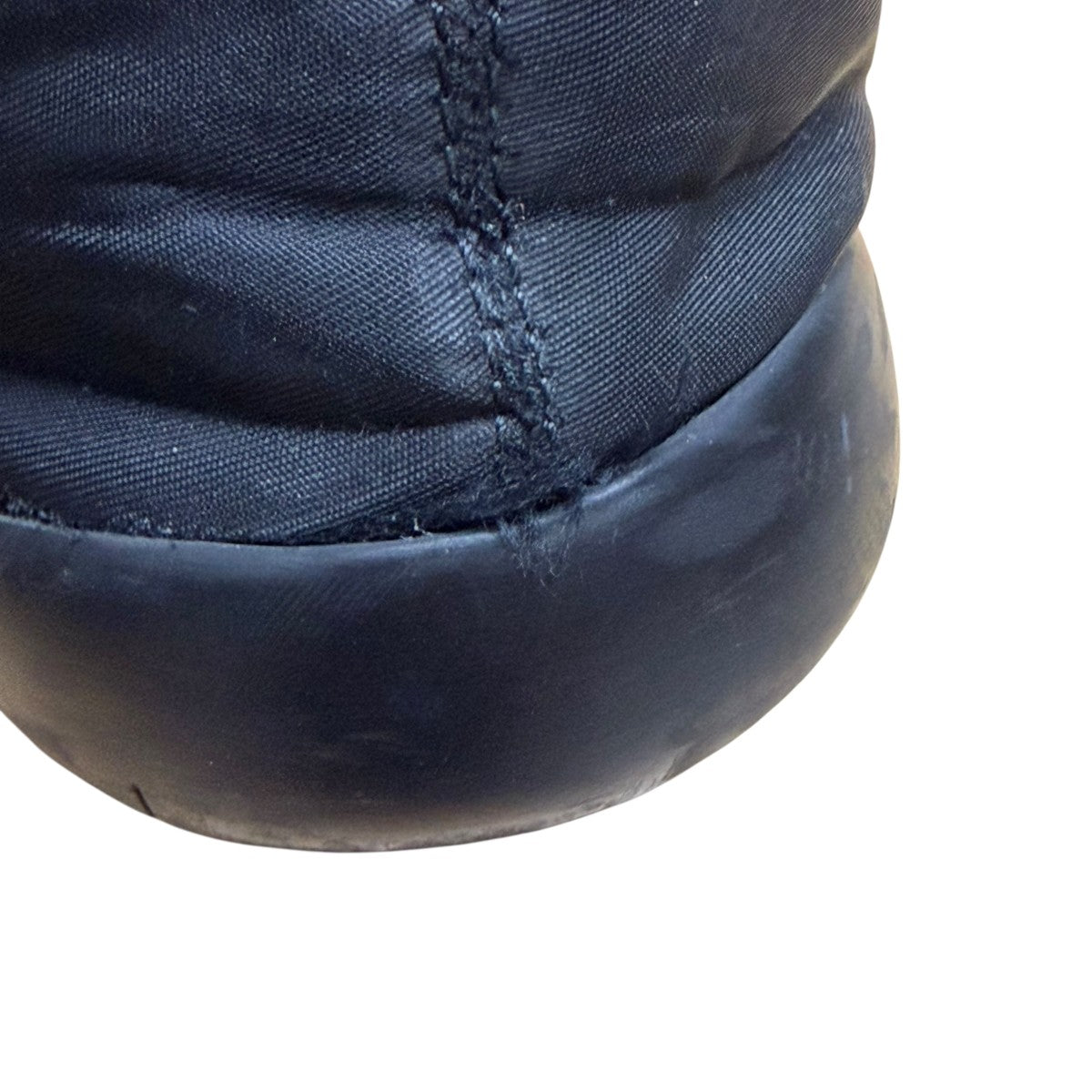 BOTTEGA VENETA ナイロンスリッポン 古着・中古-9枚目のアイテム画像