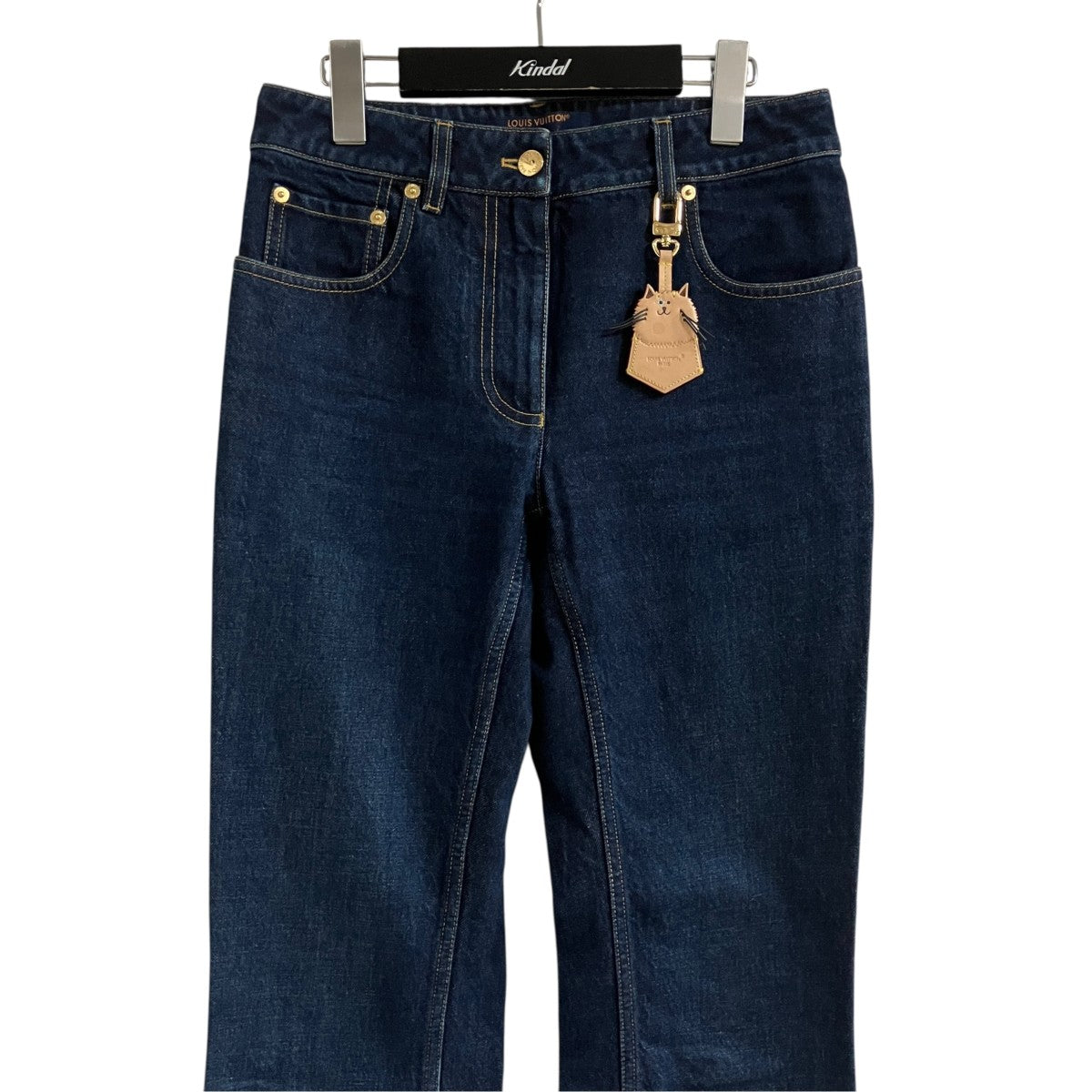LOUIS VUITTON ×グレース・コディントン チャーム付ストレートカット ウォッシュデニムジーンズ 古着・中古-2枚目のアイテム画像