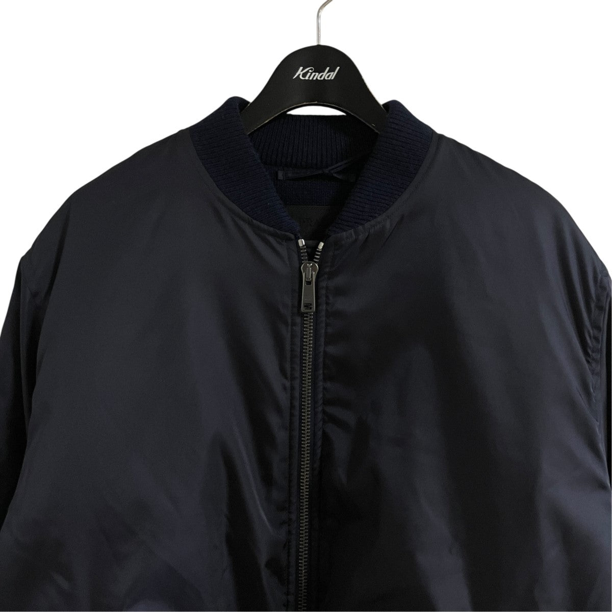 PRADA リナイロンMA-1ジャケット 古着・中古-2枚目のアイテム画像