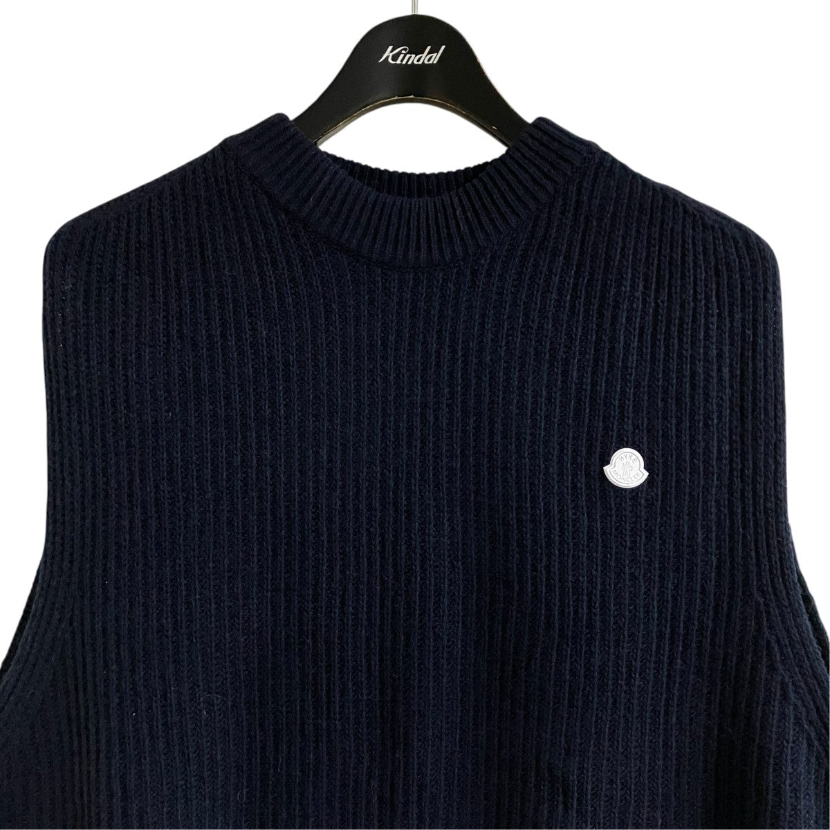 MONCLER GENIUS×HYKE ロゴパッチカシミヤ混ニットベスト 古着・中古-2枚目のアイテム画像