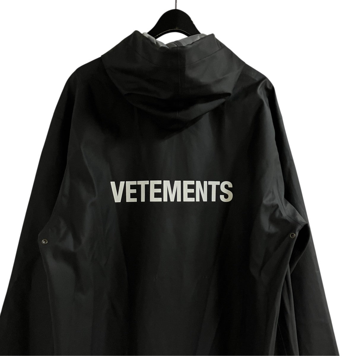 VETEMENTS オーバ―サイズレインコート 古着・中古-5枚目のアイテム画像