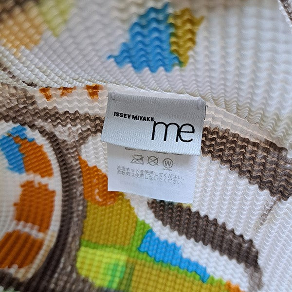 me ISSEY MIYAKE(ミーイッセイミヤケ) 24SS総柄プリーツTシャツ