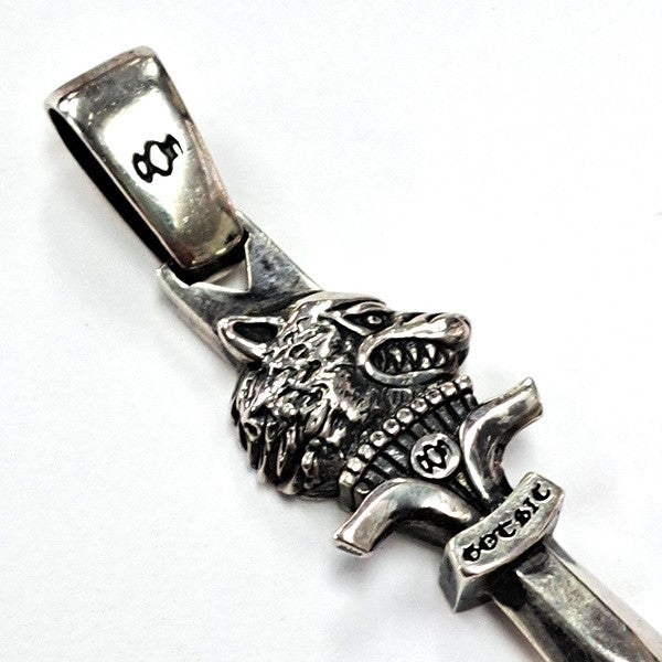 GOTHIC YOHJI YAMAMOTO(ゴシックヨウジヤマモト) WOLF DAGGAR PENDANT