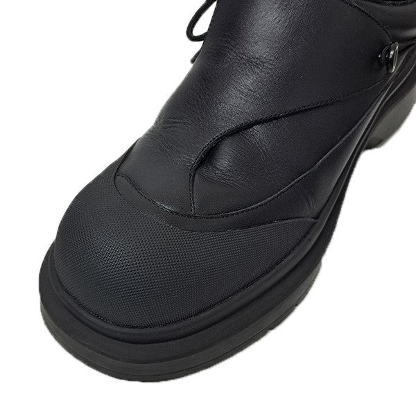 THE SVARTA Bootsレザースニーカー