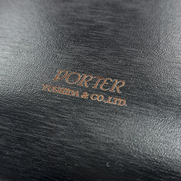 FILM WALLET　ラウンドジップ二つ折り財布