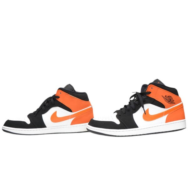 ナイキのAIR JORDAN 1 MID SHATTERED BACKBOARD スニーカー エアジョーダン1 554724-058です。 NIKE シューズ 古着・中古アイテム