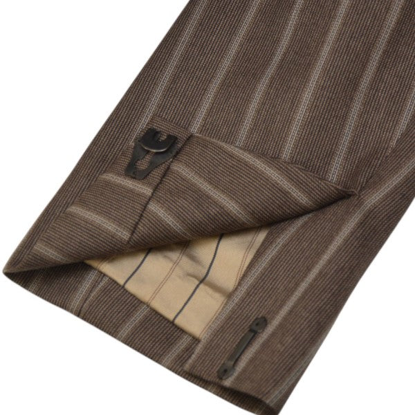 クラスのCARNATIONS テーラードジャケット CCBA01UNI Bです。 CLASS 古着・中古 アウター アイテム