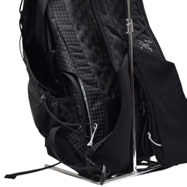 アークテリクス ジェリコ リュック 黒 バッグパック デカロゴ 35L ARC'TERYX（アークテリクス） Jericho Backpack Black(ジェリコ
