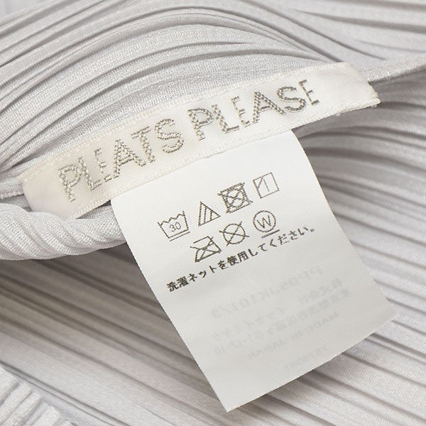 PLEATS PLEASE(プリーツプリーズ) BASICS プリーツタンクトップ