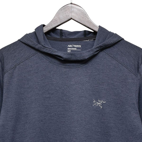 ARC'TERYX アークテリクス プルオーバーパーカー 29123 Cormac Hoody ネイビー M 27106298 ARC'TERYX アークテリクス プルオーバーパーカー 29123 Cormac