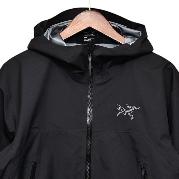 ARC'TERYX(アークテリクス) 2024モデル GORE-TEX BETA JACKET M