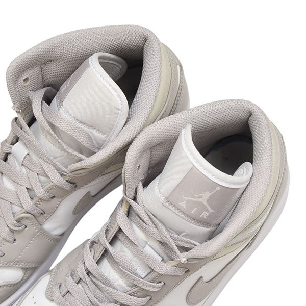 NIKE(ナイキ) Air Jordan 1 Mid スニーカー エアジョーダン1 554724