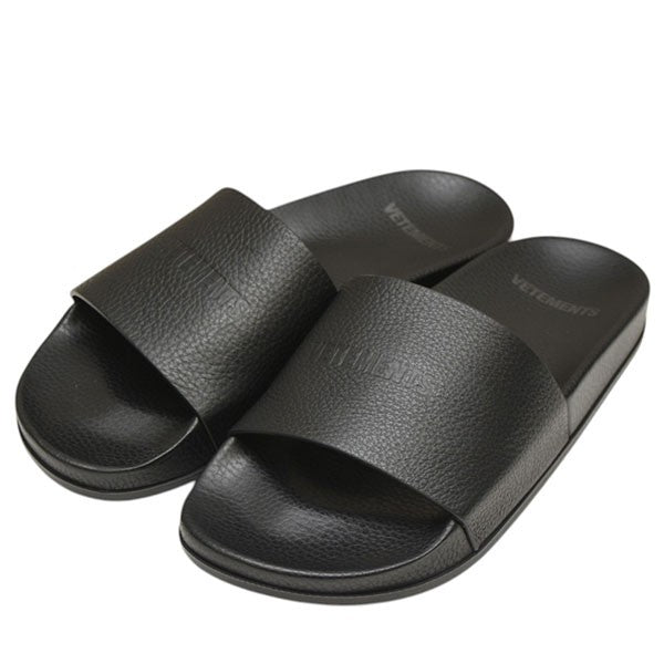 VETEMENTS(ヴェトモン) Slides Leather Sandal シャワーサンダル