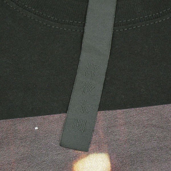 深夜未明(シンヤミメイ) 長尾くん限定 1995 LS Tee フォトプリント