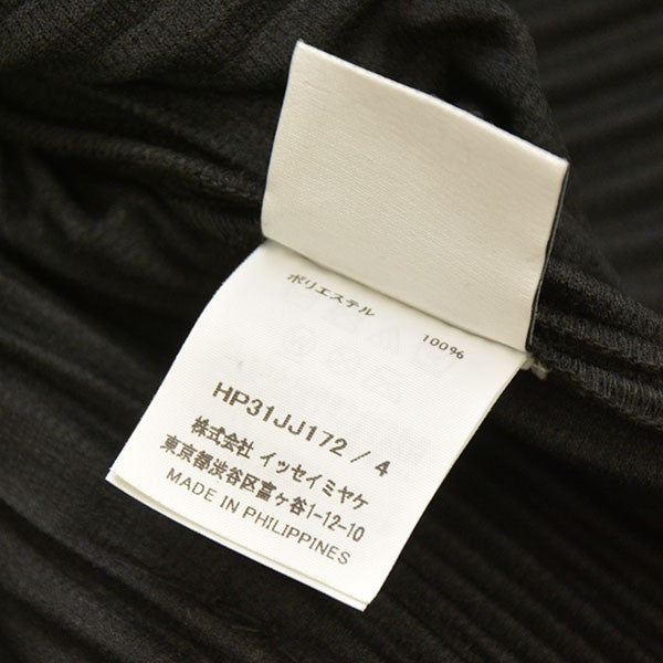 2023SS　FLIP　プリーツ半袖シャツ　HP31JJ172