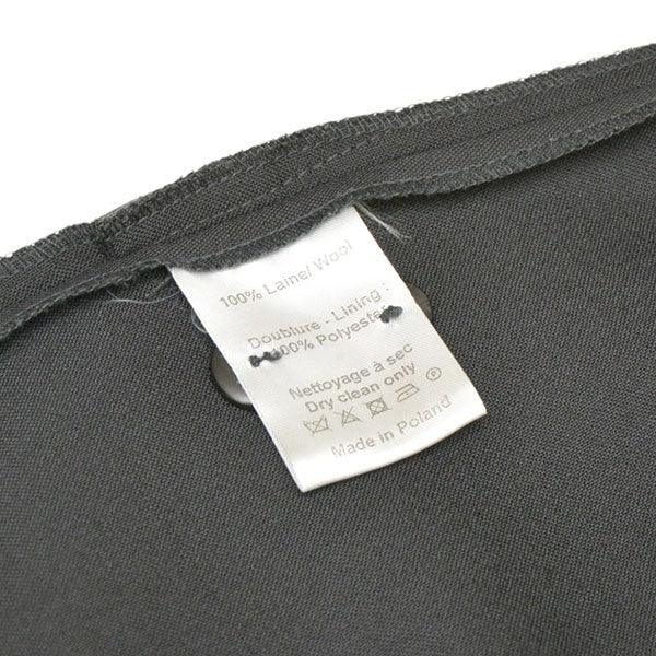 スラックスパンツ　ボタンデザインフレアパンツ