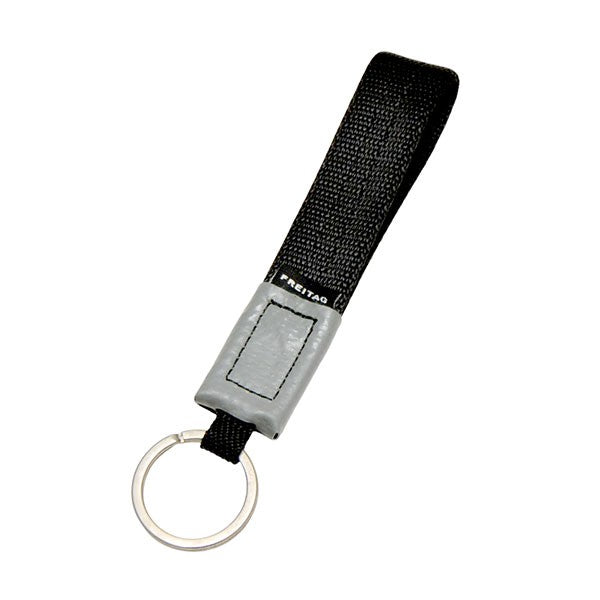 FREITAG(フライターグ) F558 LEONARD 2つ折りウォレット 財布 ブラック