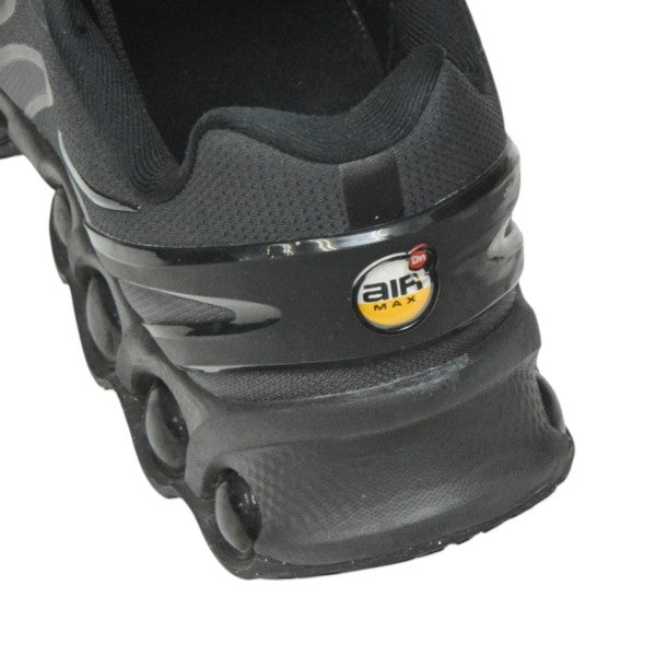 AIR MAX DN8　エアマックス　レースアップスニーカー　FQ7860-002