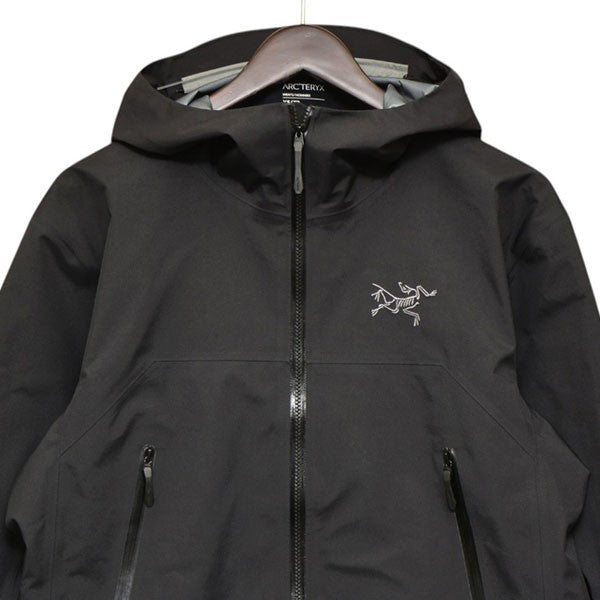 2025年モデル　GORE-TEX BETA JACKET　ゴアテックス マウンテンパーカー　ジャケット　ブルゾン　X0000010513