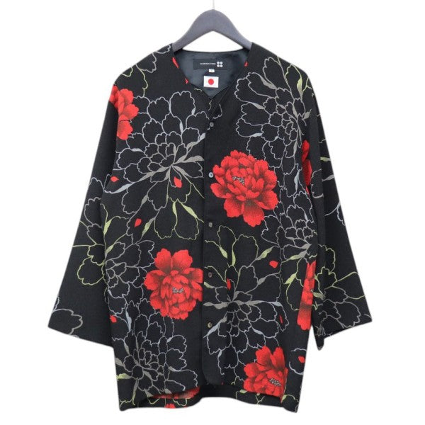 和柄シャツ　花柄プルオーバーシャツ