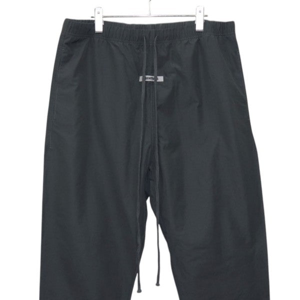 FOG ESSENTIALS ナイロンラバーロゴ ナイロンパンツ 古着・中古-3枚目のアイテム画像
