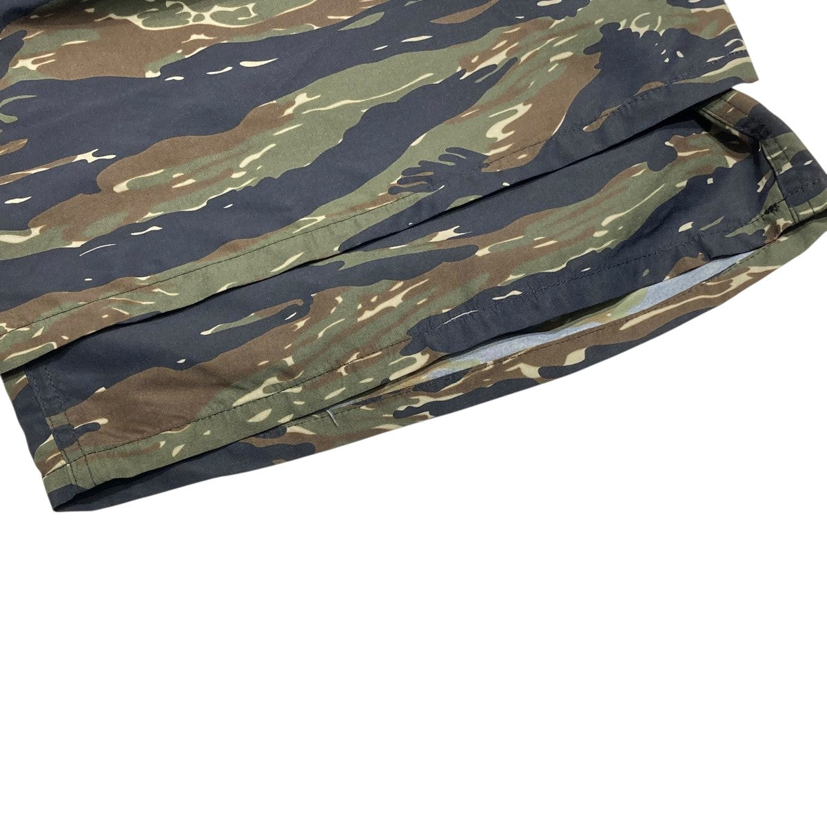 Supreme(シュプリーム) 23SSNylon Water Shortカモフラージュ