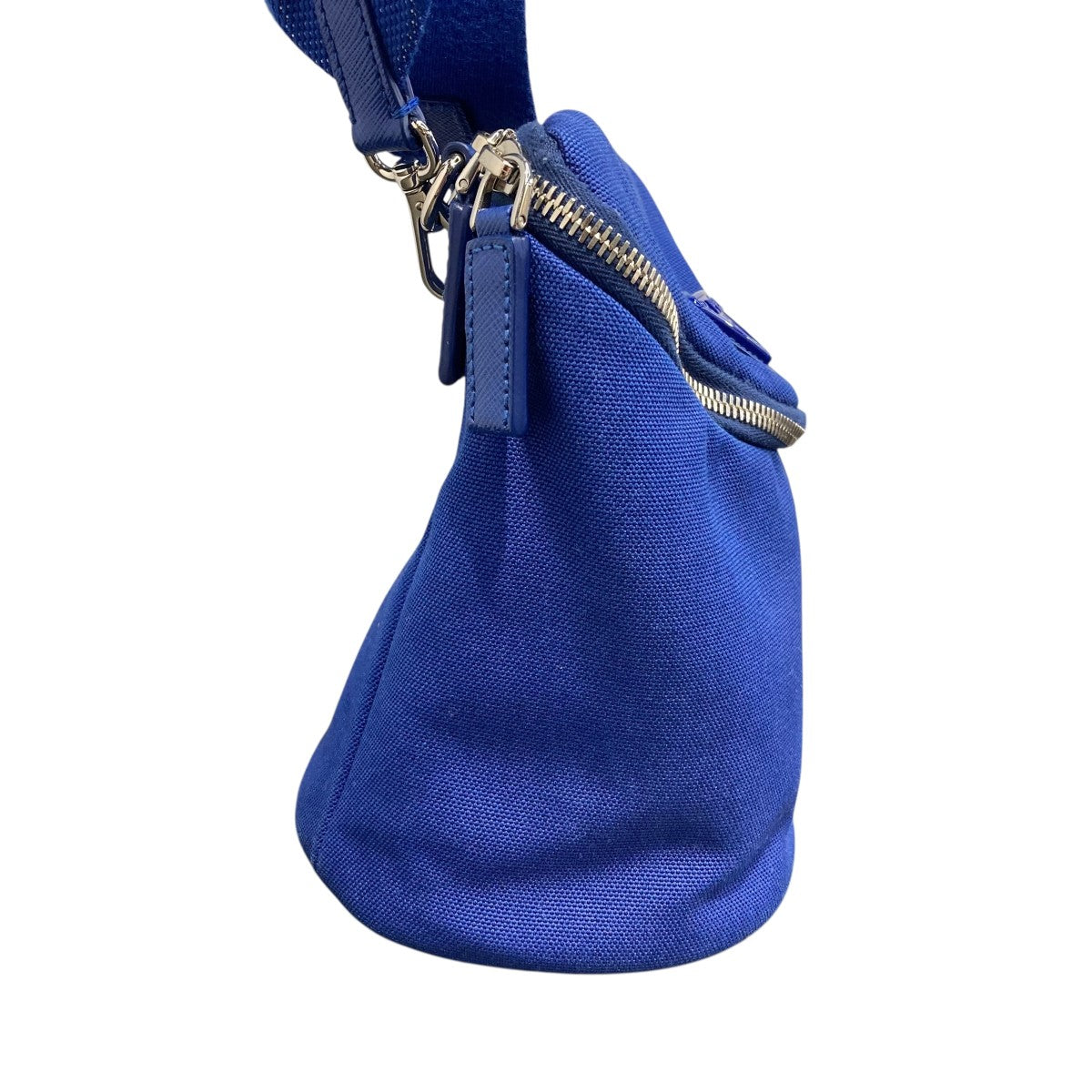 PRADA CANAPA トライアングルロゴショルダーバッグ 古着・中古-3枚目のアイテム画像