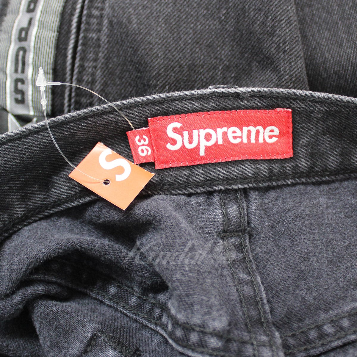 SUPREME(シュプリーム) 23AW Snap-Off Baggy Jean Washed Black ロゴ バギーデニム