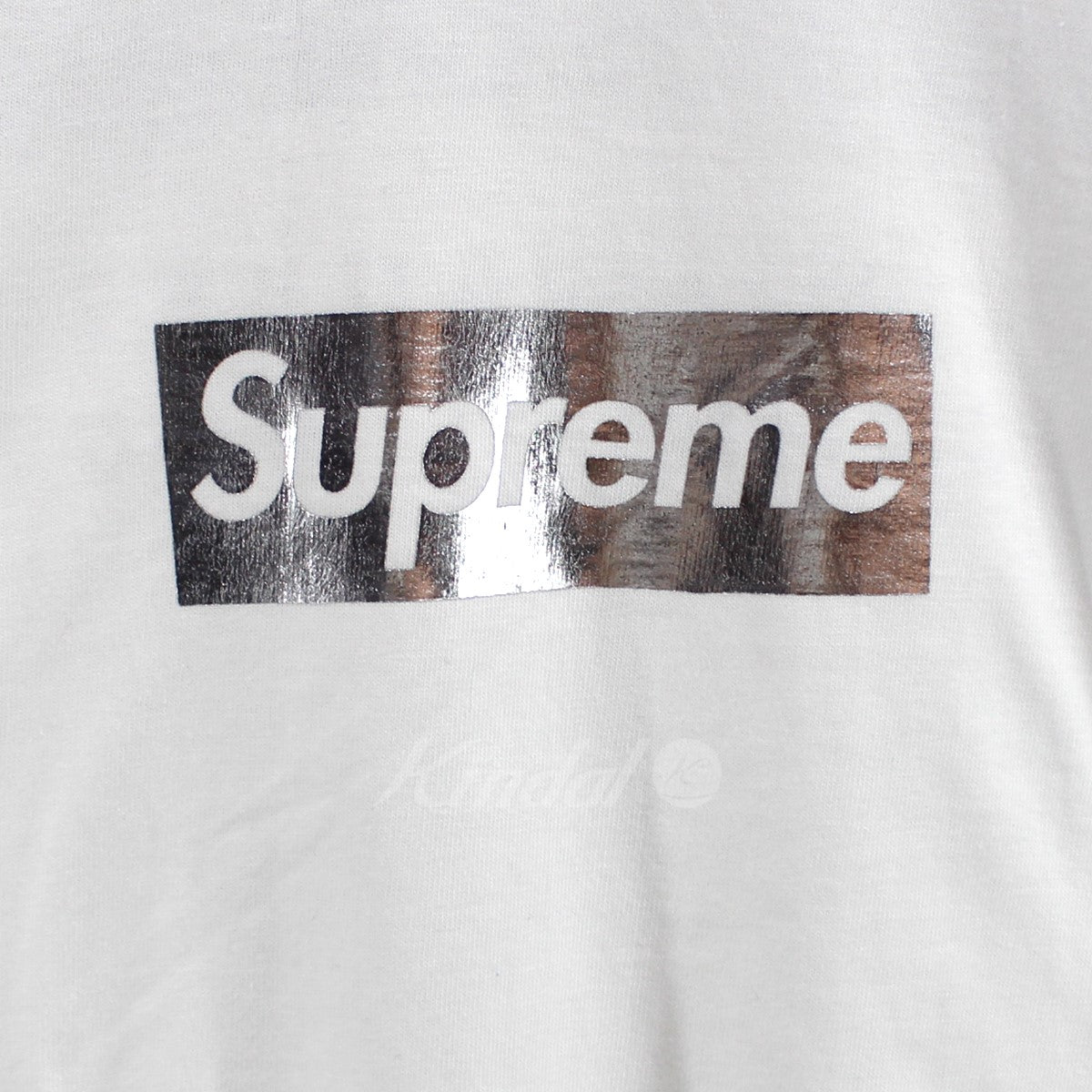 SUPREME(シュプリーム) 22AW Chicago Box Logo Tee シカゴ オープン記念 ボックスロゴ Tシャツ ホワイト×シルバー  サイズ M｜【公式】カインドオルオンライン ブランド古着・中古通販【kindal】