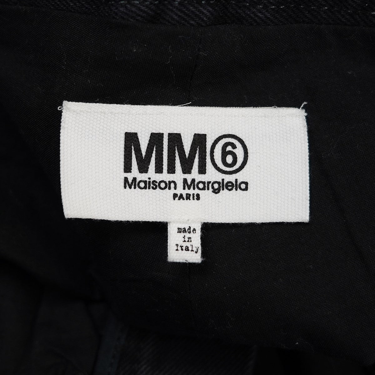 MM6 Maison Margiela(マルタンマルジェラ) 23AW MM BLACK DENIM STRIPED WOOL TAILORING  PANTS S52LA0198 ブラック サイズ 28｜【公式】カインドオルオンライン ブランド古着・中古通販【kindal】