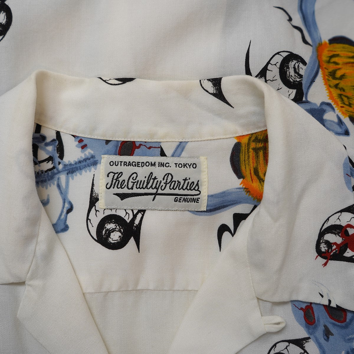 WACKO MARIA WOLF'S HEAD PRINTED MONSTER S／S HAWAIIAN SHIRT アロハシャツ HAWAIIAN  SHIRT ハワイアン 開襟 オープンカラー 半袖シャツ ホワイト × マルチカラー サイズ 15｜【公式】カインドオルオンライン  ブランド古着・中古通販【kindal】