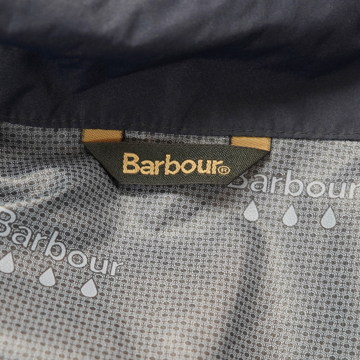 Barbour(バーブァー) Barbour Cirrus Jacket ウォータープルーフ